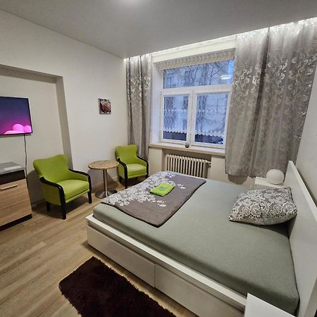 קובנה Kauno Apartamentai King Size Bed מראה חיצוני תמונה