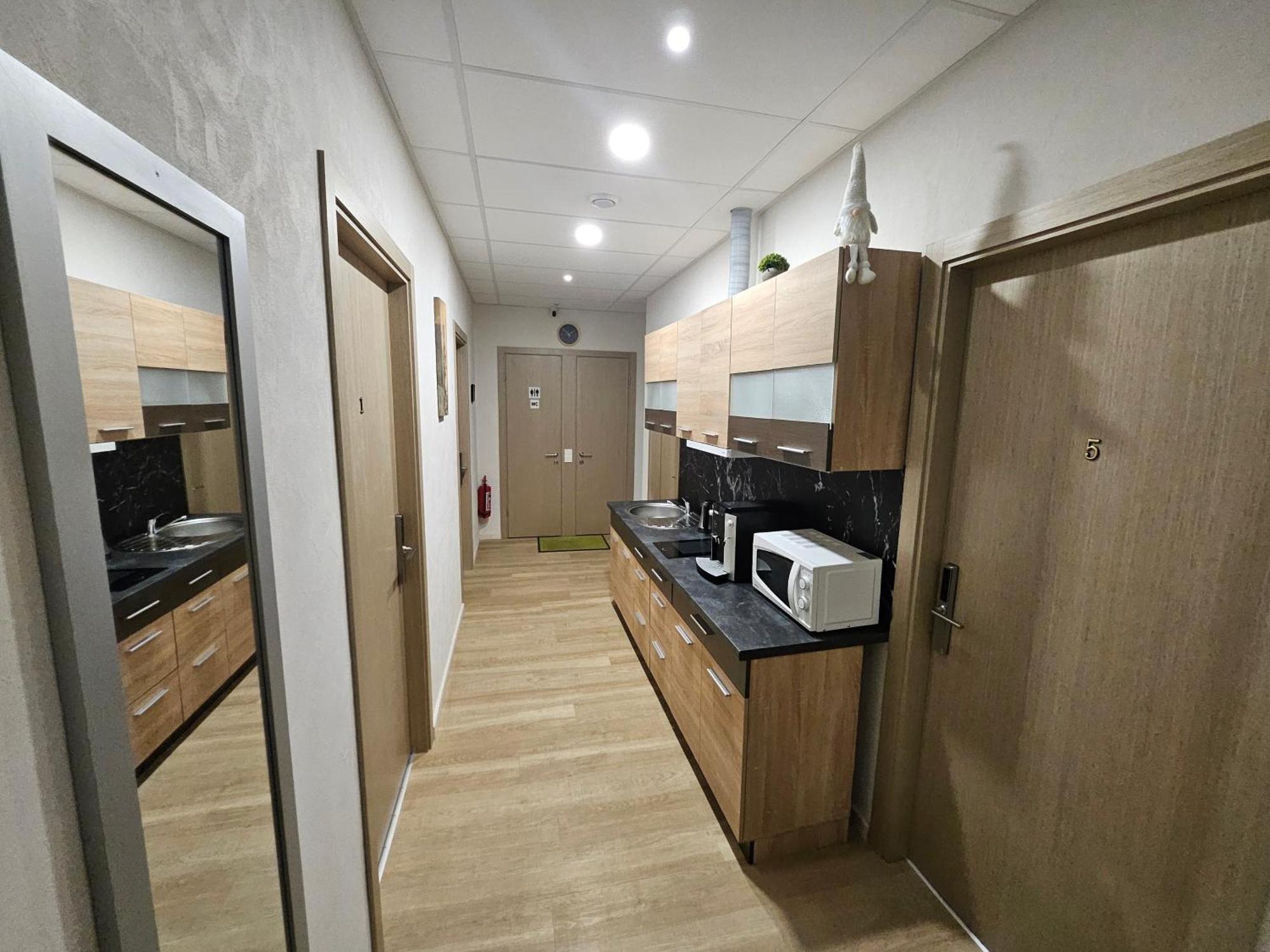 קובנה Kauno Apartamentai King Size Bed מראה חיצוני תמונה
