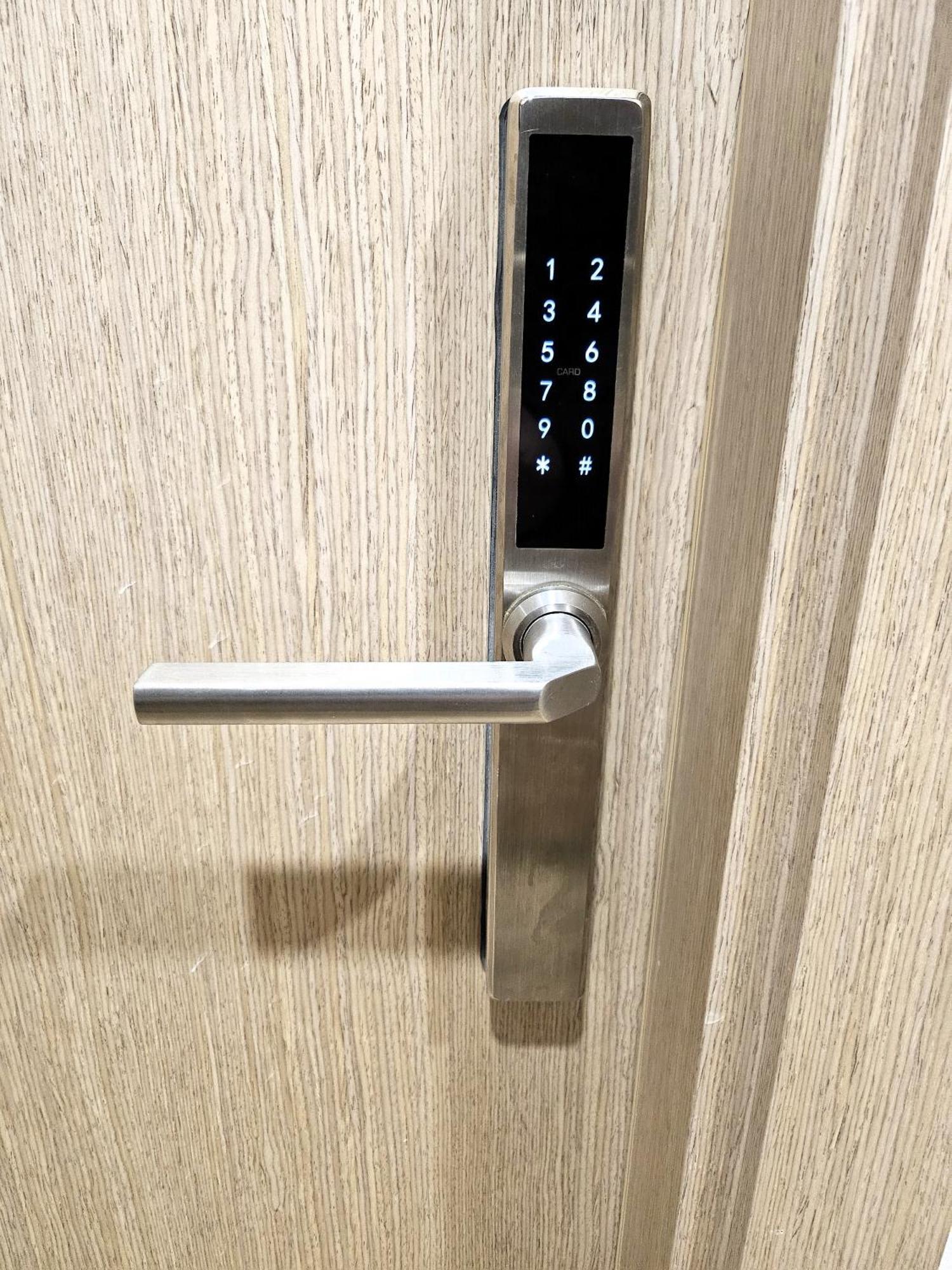 קובנה Kauno Apartamentai King Size Bed מראה חיצוני תמונה